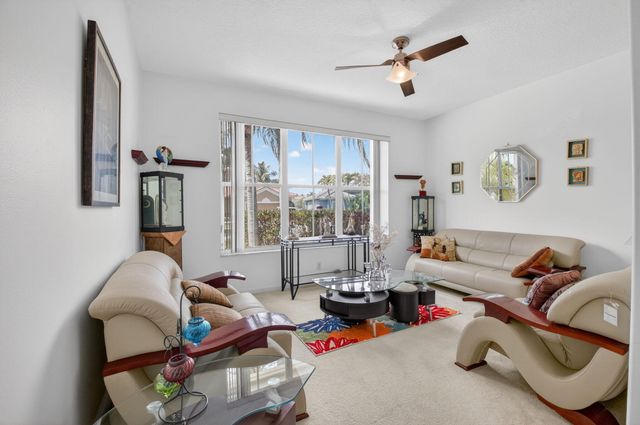 7106 Taylorwood Drive, Lake Worth, FL 33467