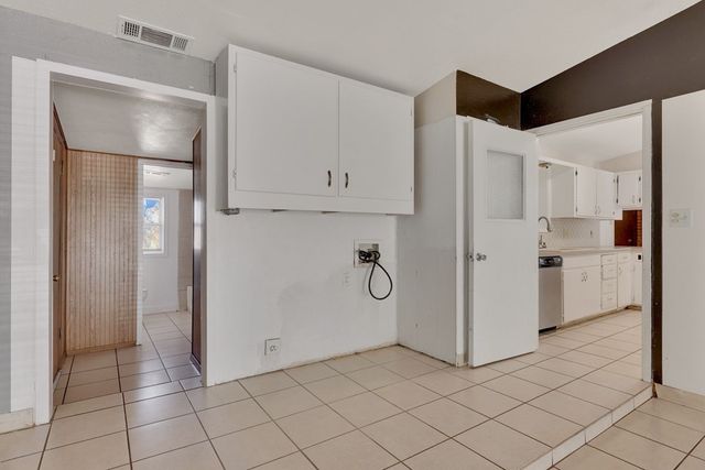 3524 W Shandon Ave, Midland, TX 79707