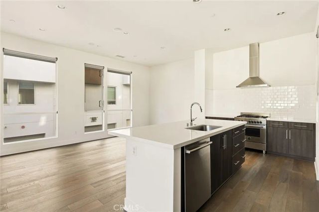 2201 Tom Mix, Silver Lake, CA 90026