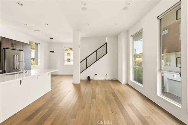 2201 Tom Mix, Silver Lake, CA 90026