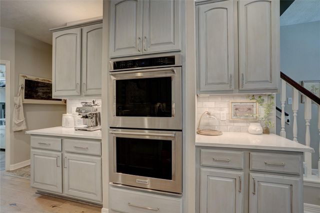 8792 Sunset Heights Lane, Conroe, TX 77302
