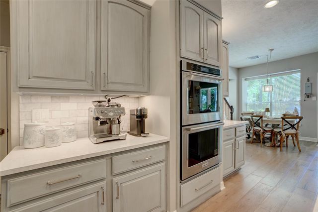 8792 Sunset Heights Lane, Conroe, TX 77302