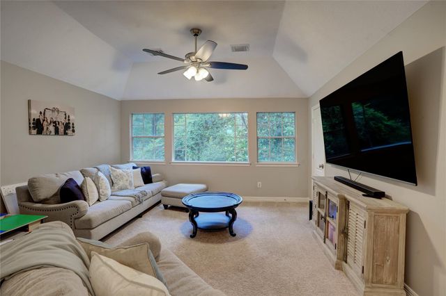8792 Sunset Heights Lane, Conroe, TX 77302