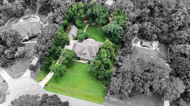 8792 Sunset Heights Lane, Conroe, TX 77302