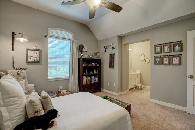 8792 Sunset Heights Lane, Conroe, TX 77302
