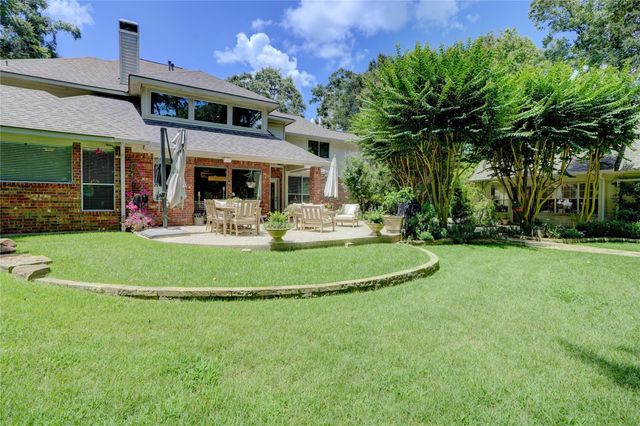 8792 Sunset Heights Lane, Conroe, TX 77302