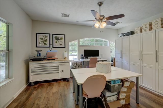 8792 Sunset Heights Lane, Conroe, TX 77302