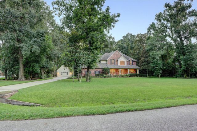 8792 Sunset Heights Lane, Conroe, TX 77302
