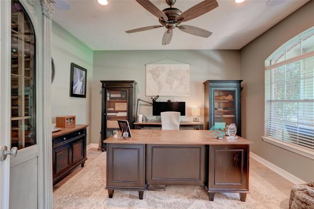 8792 Sunset Heights Lane, Conroe, TX 77302