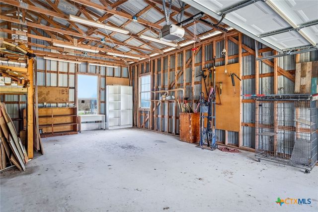 19642 S State Highway 123, Seguin, TX 78155
