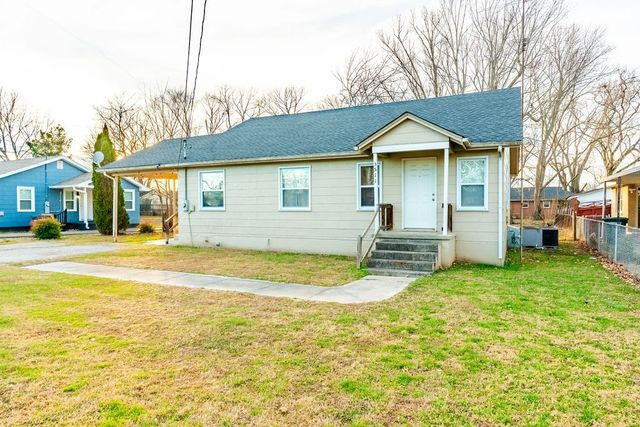 3511 Lafayette Rd, Hopkinsville, KY 42240