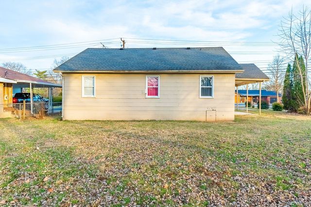 3511 Lafayette Rd, Hopkinsville, KY 42240