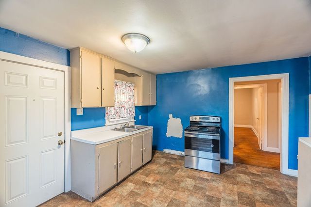 3511 Lafayette Rd, Hopkinsville, KY 42240