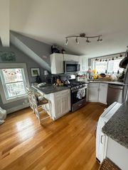 287 Beacon 2, Somerville, MA 02143