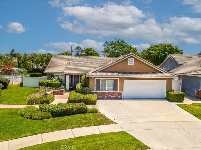 3027 Graceland Way, Corona, CA 92882
