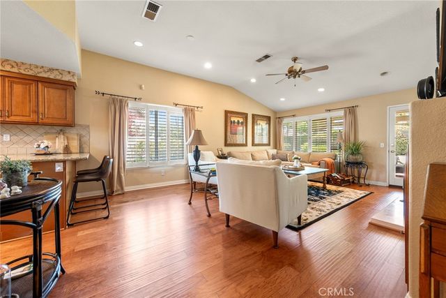 3027 Graceland Way, Corona, CA 92882