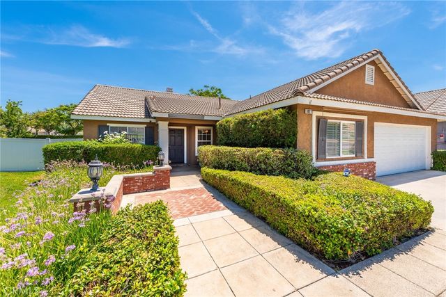 3027 Graceland Way, Corona, CA 92882
