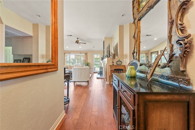 3027 Graceland Way, Corona, CA 92882