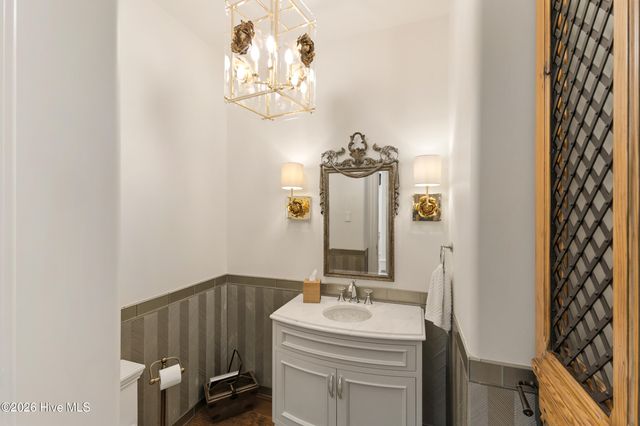 407 Bradley Creek Point Road, Wilmington, NC 28403