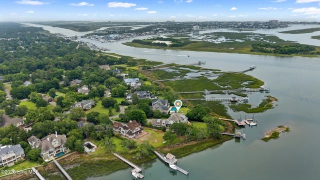 407 Bradley Creek Point Road, Wilmington, NC 28403