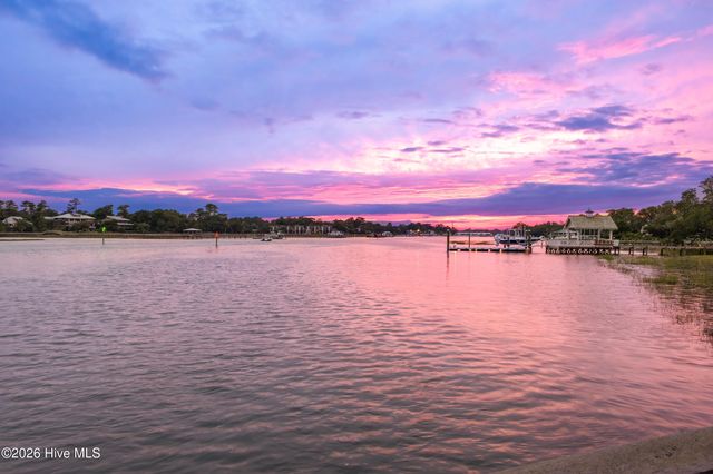 407 Bradley Creek Point Road, Wilmington, NC 28403