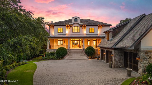 407 Bradley Creek Point Road, Wilmington, NC 28403