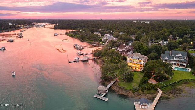 407 Bradley Creek Point Road, Wilmington, NC 28403
