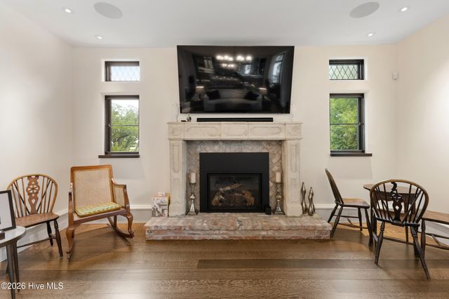 407 Bradley Creek Point Road, Wilmington, NC 28403