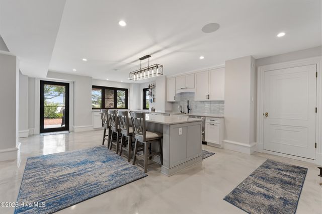 407 Bradley Creek Point Road, Wilmington, NC 28403