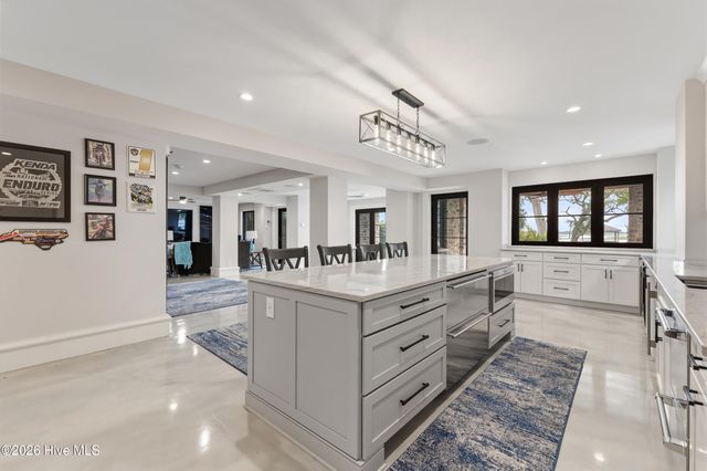 407 Bradley Creek Point Road, Wilmington, NC 28403