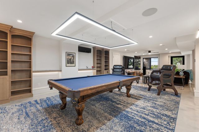 407 Bradley Creek Point Road, Wilmington, NC 28403