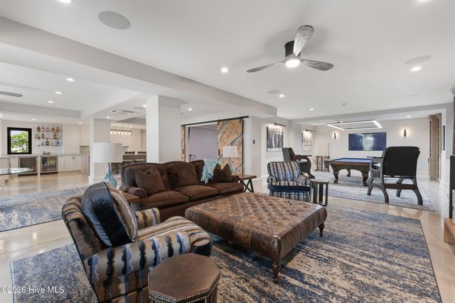 407 Bradley Creek Point Road, Wilmington, NC 28403