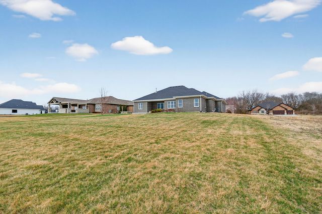 3425 Country Club Lane, Morris, IL 60450