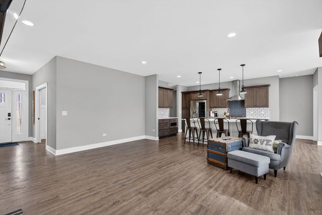 3425 Country Club Lane, Morris, IL 60450