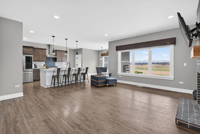 3425 Country Club Lane, Morris, IL 60450