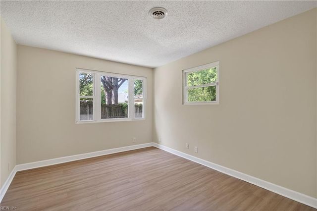 6105 Hampton BLVD, Norfolk, VA 23508