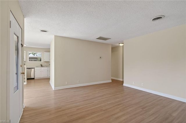 6105 Hampton BLVD, Norfolk, VA 23508