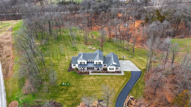 7875 S SMITH HATCHERY RD, Columbia, MO 65203