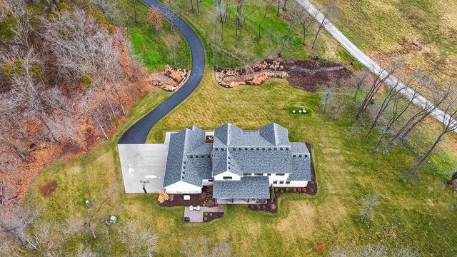 7875 S SMITH HATCHERY RD, Columbia, MO 65203