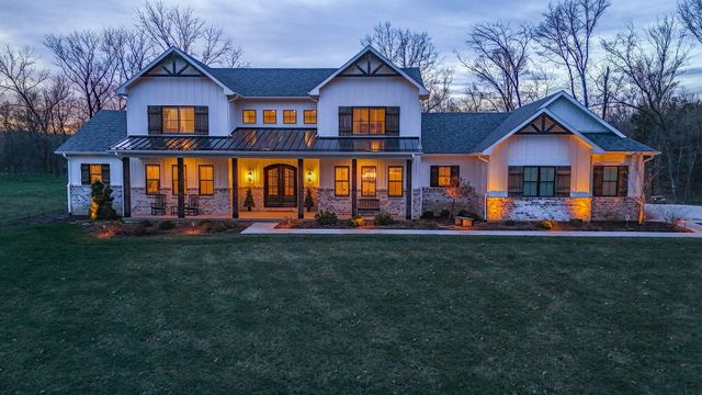 7875 S SMITH HATCHERY RD, Columbia, MO 65203