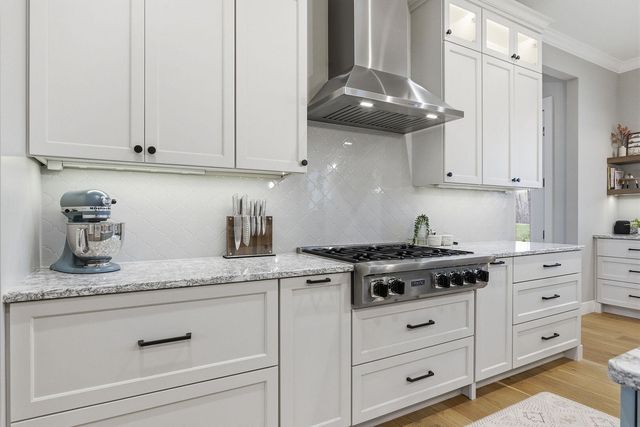 7875 S SMITH HATCHERY RD, Columbia, MO 65203