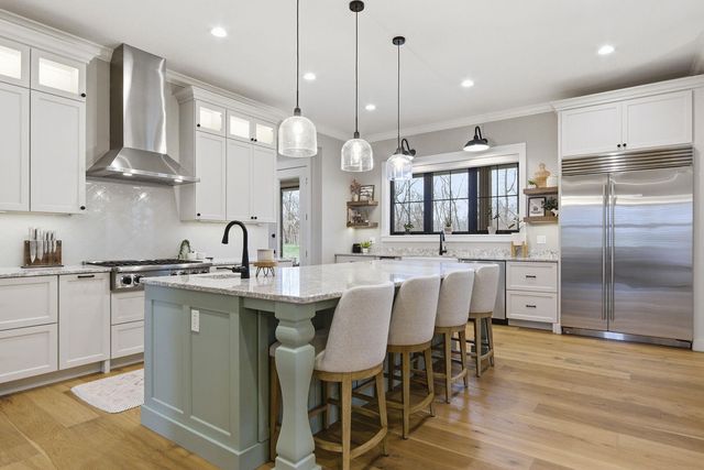 7875 S SMITH HATCHERY RD, Columbia, MO 65203