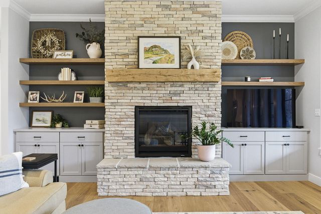 7875 S SMITH HATCHERY RD, Columbia, MO 65203