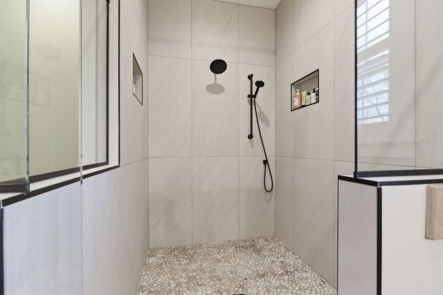 7875 S SMITH HATCHERY RD, Columbia, MO 65203