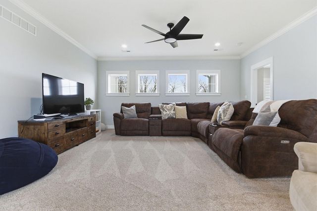 7875 S SMITH HATCHERY RD, Columbia, MO 65203