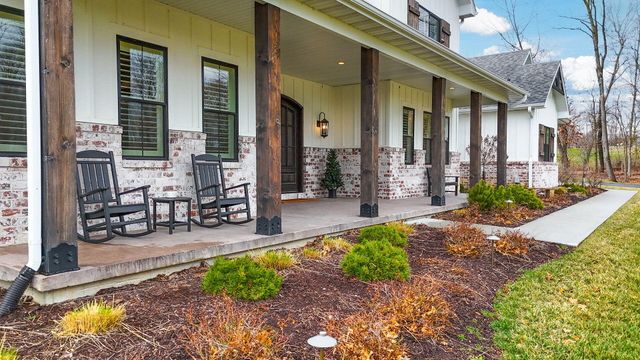 7875 S SMITH HATCHERY RD, Columbia, MO 65203