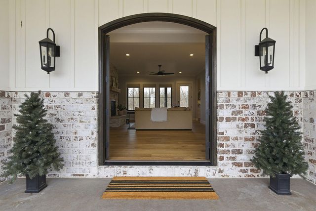 7875 S SMITH HATCHERY RD, Columbia, MO 65203