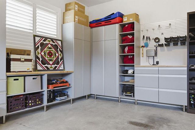 7875 S SMITH HATCHERY RD, Columbia, MO 65203