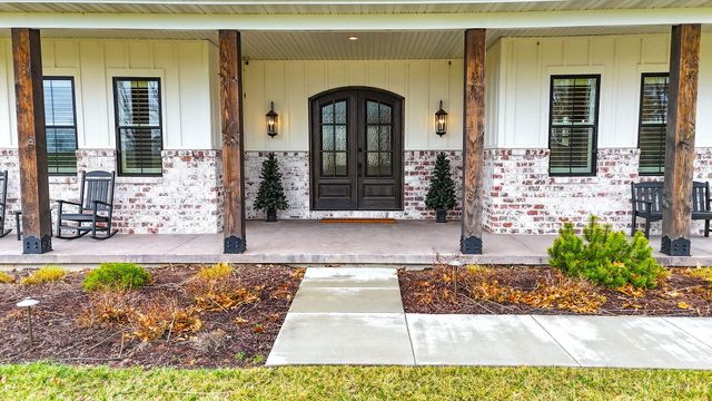 7875 S SMITH HATCHERY RD, Columbia, MO 65203