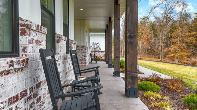 7875 S SMITH HATCHERY RD, Columbia, MO 65203